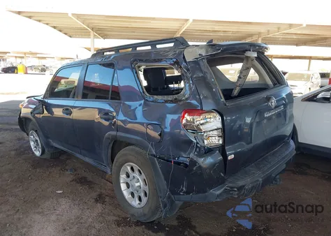 2013 Toyota 4Runner Trail z USA, uszkodzony, nr VIN JTEBU5JR7D5129963